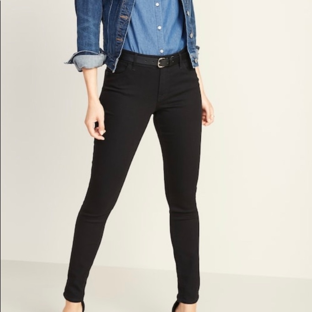 NWT Old Navy black Skinny Jeans